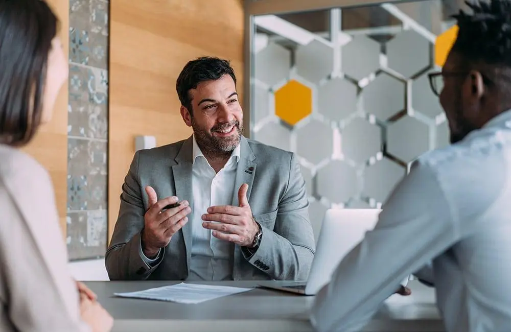 Complete Guide to Choosing the Right Local Lawyer Firm